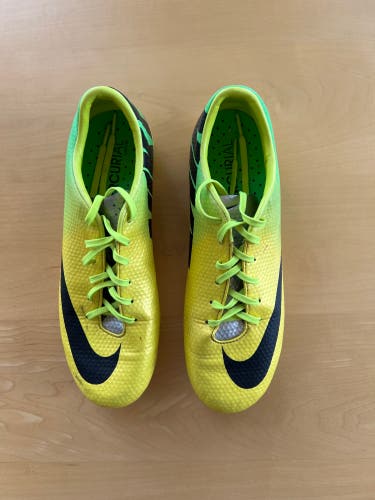 Nike Mercurial Vapor Soccer Cleats - Youth 5.5