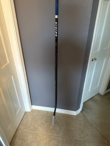Senior Right CCM Ribcor Trigger 7 Pro stick 70 flex P90 / P92