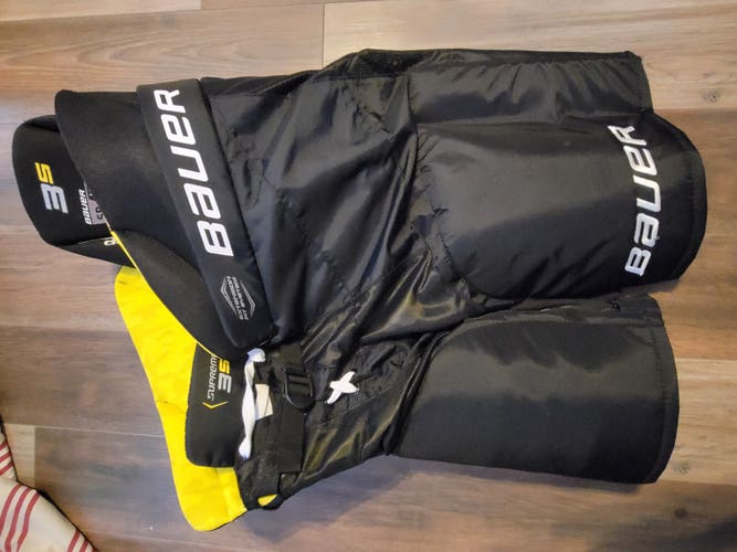 Senior New Large Bauer Supreme 3S Hockey Pants