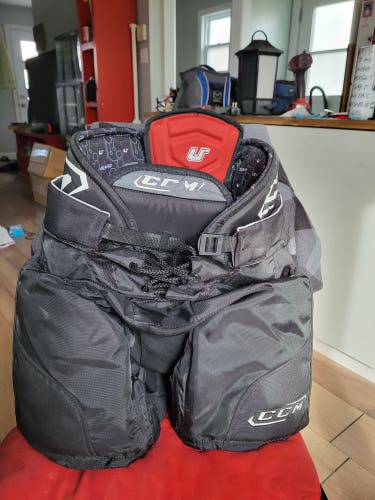 Senior Used Small CCM Hockey Pants
