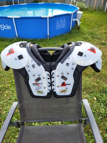 Used Adult XXL Riddell Warrior IIx Shoulder Pads