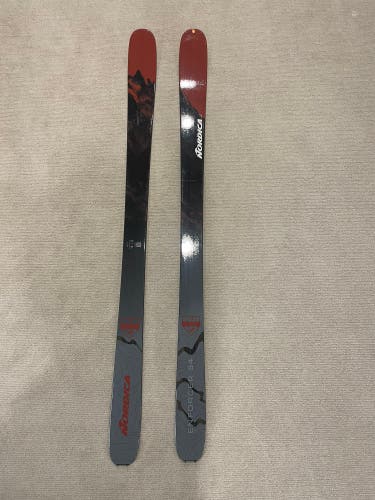 New 2023 All Mountain Without Bindings Enforcer Skis