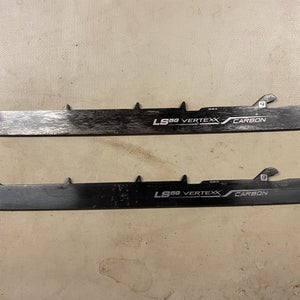 Used Bauer LS5G Vertexx Carbon Goalie Runners Size 9 (A5-48-18)