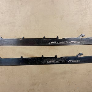 Used Bauer LS5G Vertexx Carbon Goalie Runners Size 9 (A5-45-17)