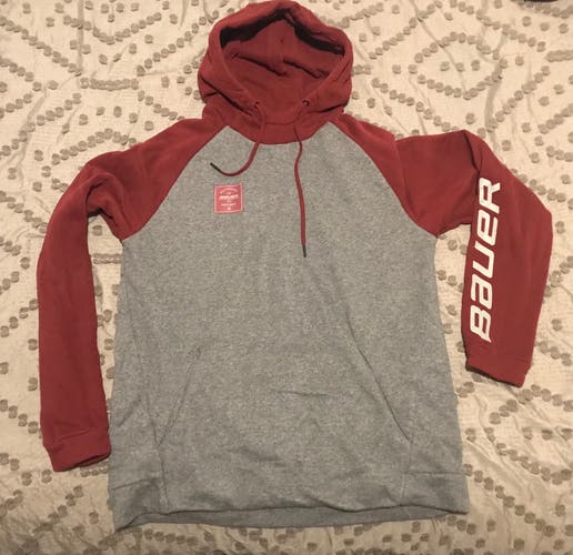 Bauer Hockey Logo Large Hooded Sweatshirt New Without Tags