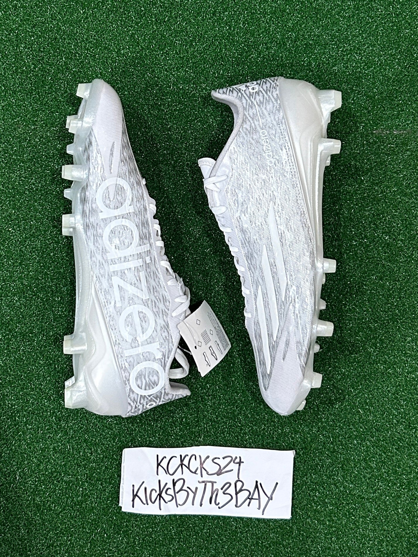 adidas“adizero 5 STAR 8.0“ホワイト/ゴールド Lサイズ adidas“adizero 5 STAR 8.0“ホワイト/ゴールド Lサイズ adidas