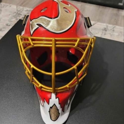 Senior New Bauer NME 8 Goalie Mask Pro Stock