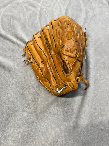 Outfield 13" Baseball Glove
