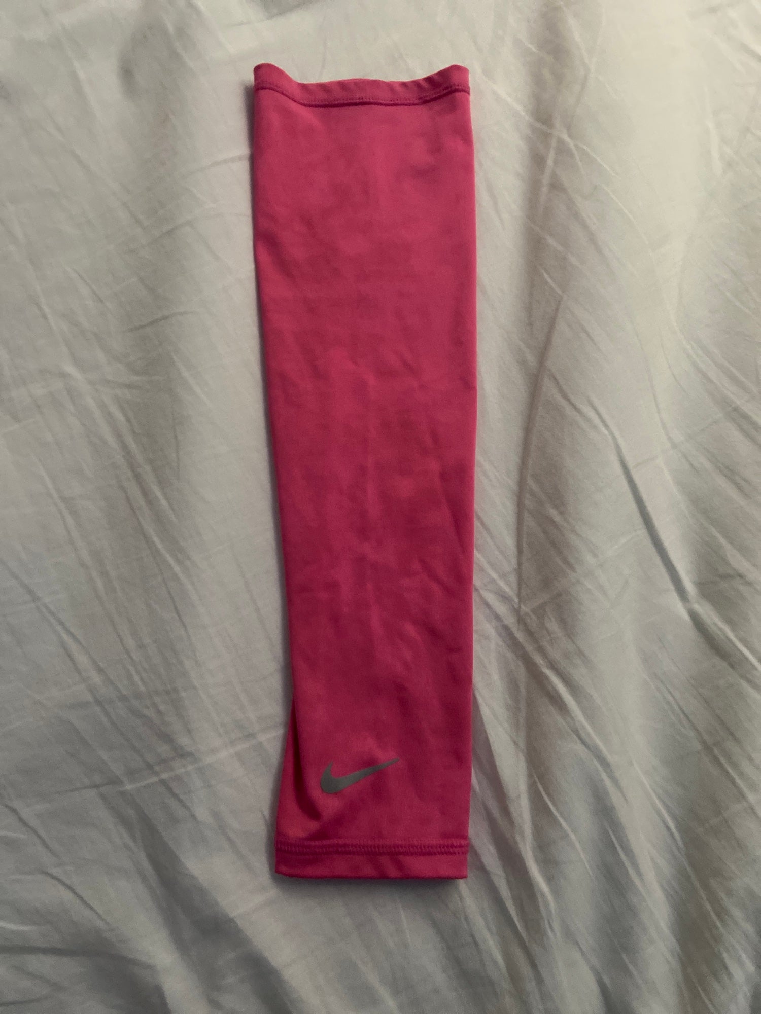 pink nike arm sleeve
