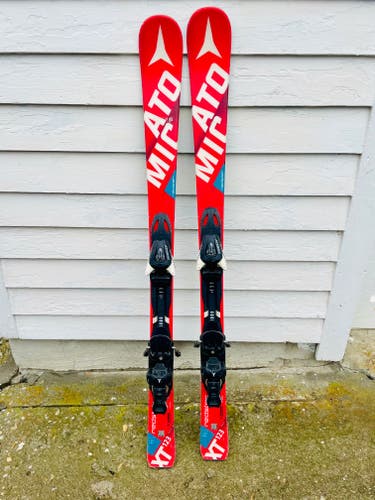 Used Atomic  Redster XT FIS Junior Skis With Integrated Bindings 123 cm