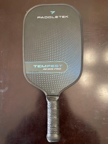 Paddletek Tempest Reign Pro - Very Good Condition