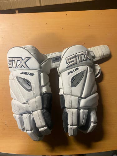 STX Stallion Gloves
