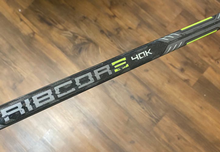 Reebok RibCor 40K Hockey Stick P29 P92 RH 95 Flex Barely Used