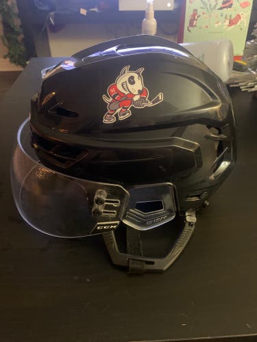 Niagara IceDogs CCM Helmet