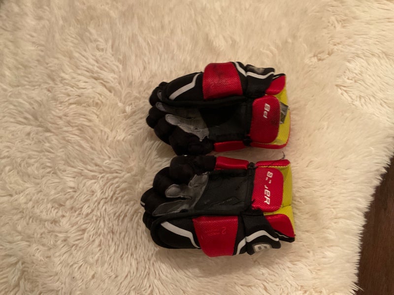 Bauer S29 Supreme Hockey Gloves Great Condition !