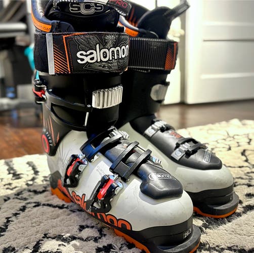 Salomon Quest Max 100 Ski Boots