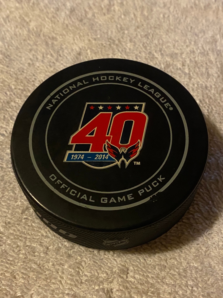 Washington Capitals NHL 40th Anniversary Official Hockey Puck