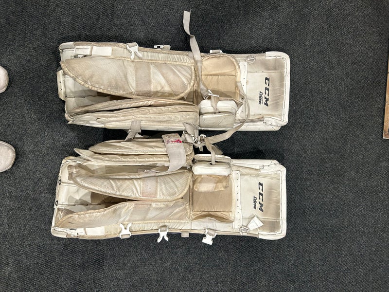 Used 30"+1 CCM  Premier R1.5 Goalie Leg Pads
