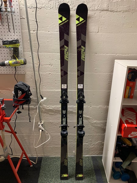 Fischer RC4 World Cup GS Skis With Bindings
