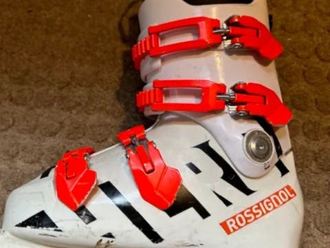 Used Unisex Rossignol Racing WC SC 70 Ski Boots Soft Flex
