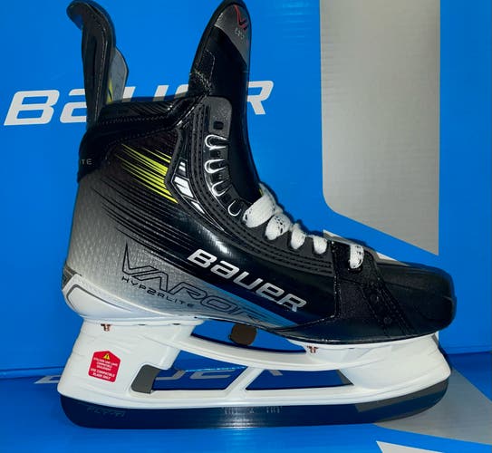 Senior New Bauer Vapor Hyperlite 2 Hockey Skates Size 8.0 Fit 2 w/ TI Steel
