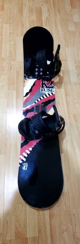 Used Unisex K2 Fuse 147cm Snowboard with binding Medium All Mountain True Twin camber.