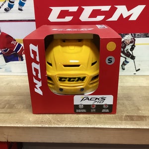 New small CCM Tacks 710 Helmet