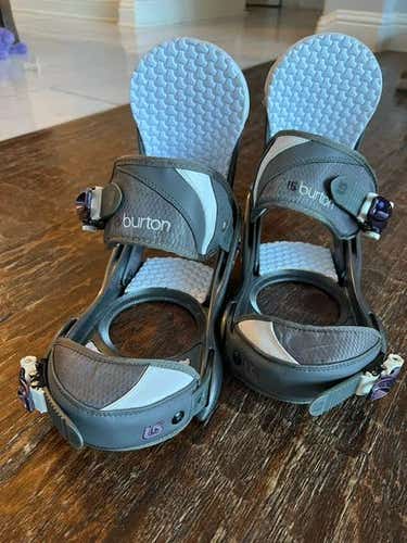 Women's Used Medium Burton Stiletto Snowboard Bindings