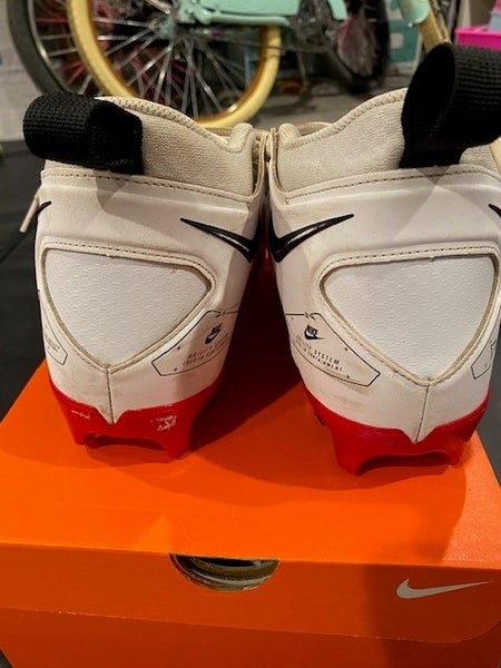 Used Men's Size 10 (Women's 11) Nike Mid Alpha Menace Pro 3 Football Cleats