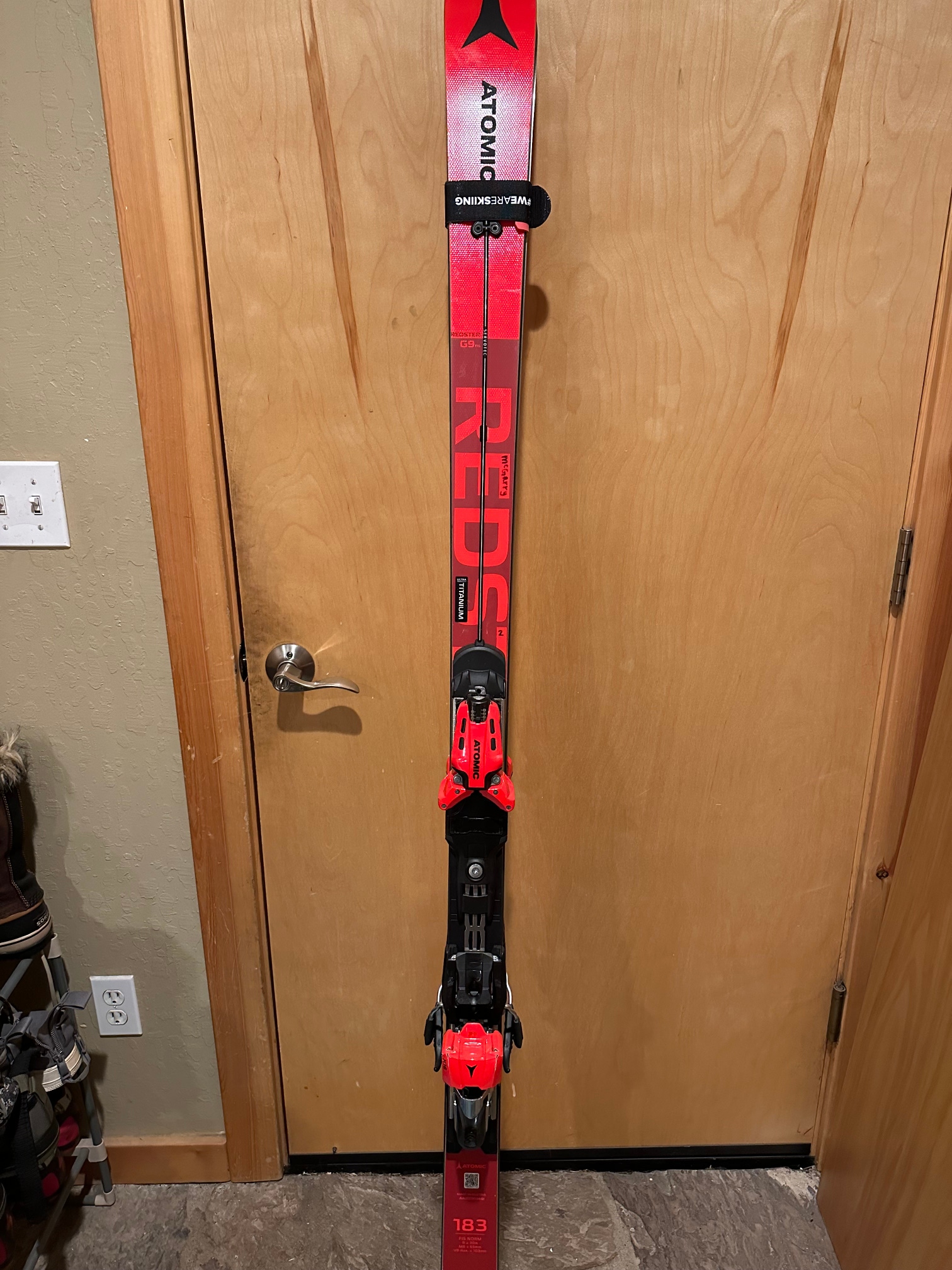 Used Women's 2021 Atomic 183 cm Racing Redster G9 FIS GS Skis With Bindings Max Din 16