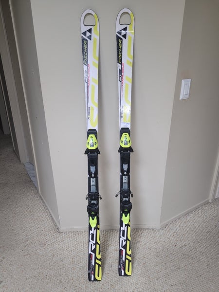 Used Fischer 160 cm Racing RC4 World Cup GS Skis With Z11 Bindings