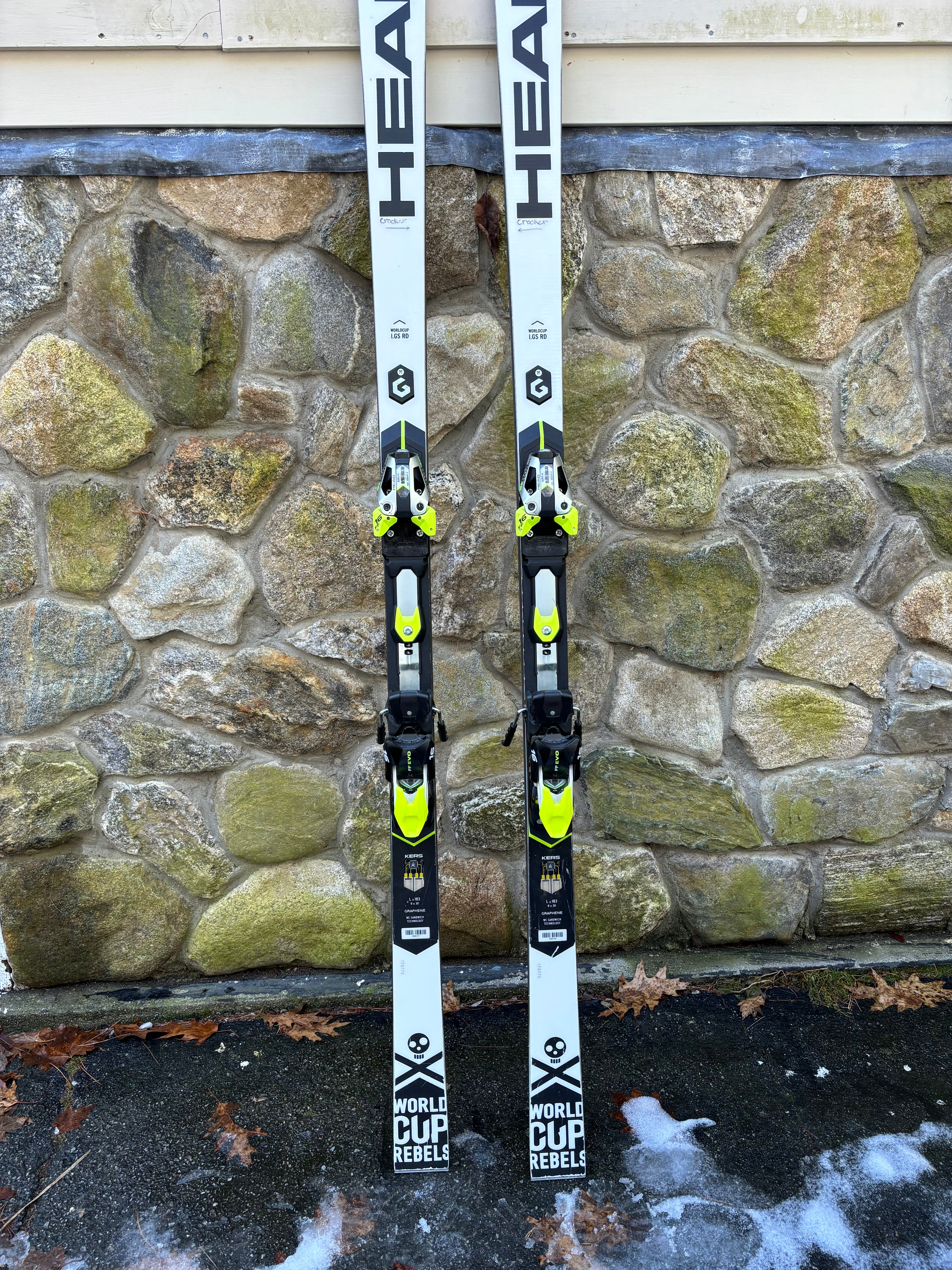 Used 183 cm Racing HEAD World Cup Rebels i.GS RD Skis With