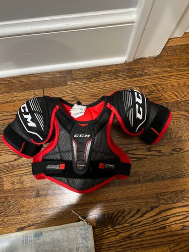 Junior Used Small CCM JetSpeed FT350 Shoulder Pads