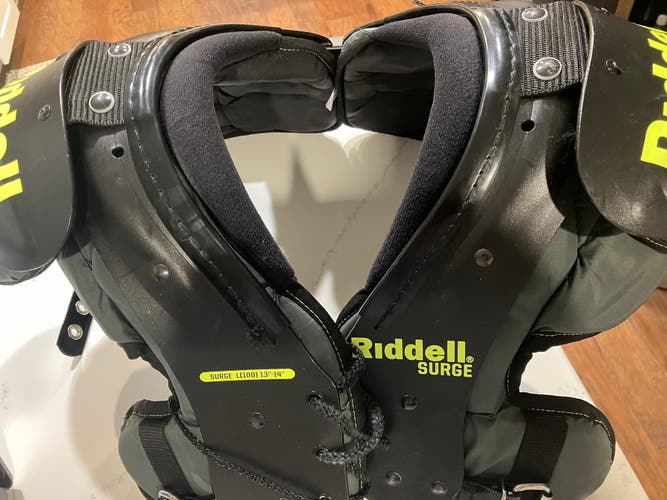 Used Youth Large Riddell Surge Shoulder Pads