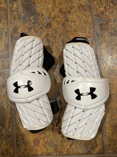 Used Large Under Armour VFT Arm Pads