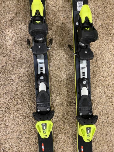 Used Fischer 160 GS RC4 race ski’s