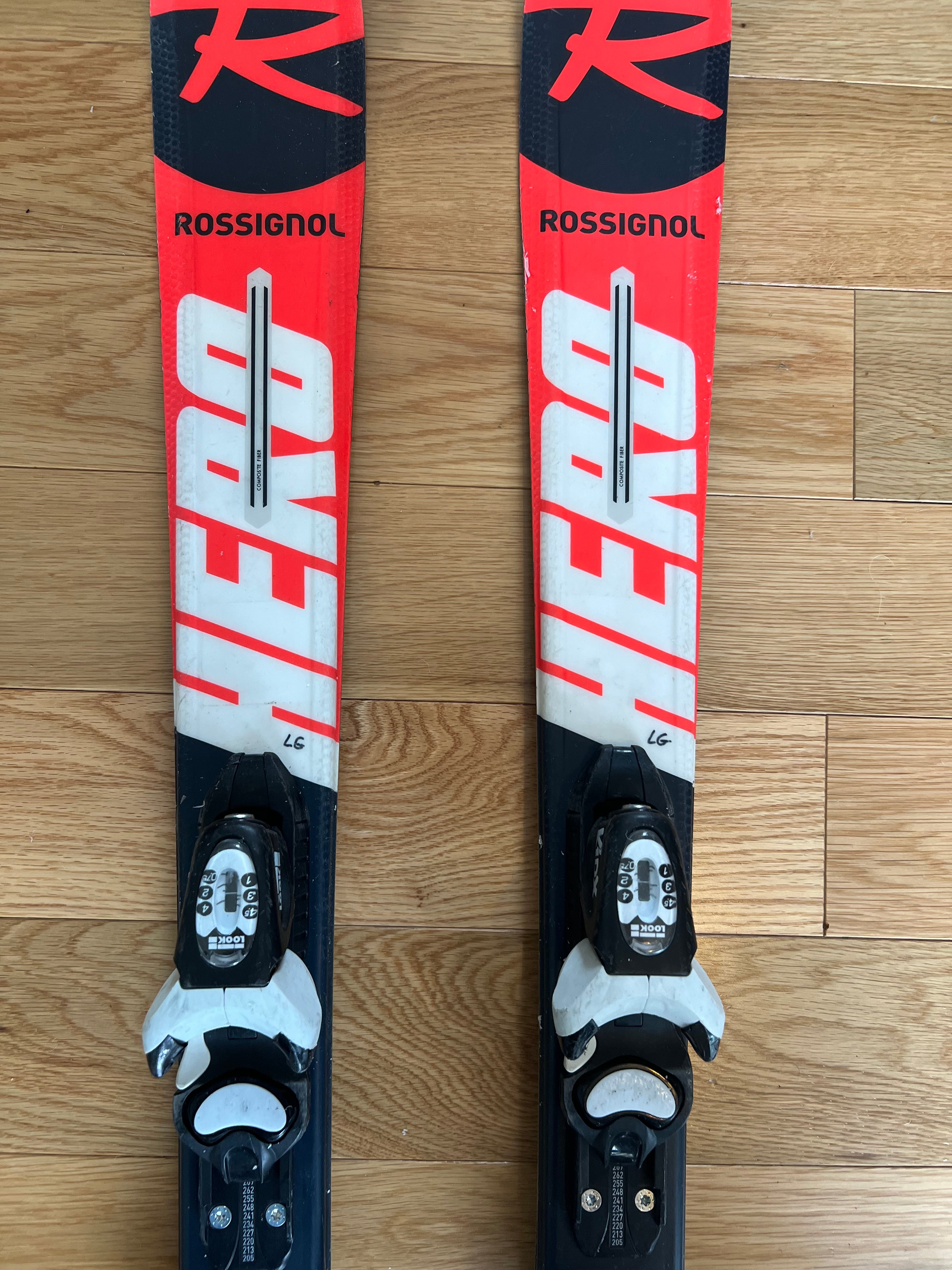 Used Unisex Rossignol 120 cm Racing Hero Jr Multi Event Skis With