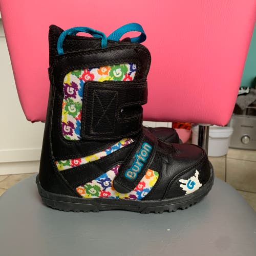 Burton Grom Snowboard Boots Size 4