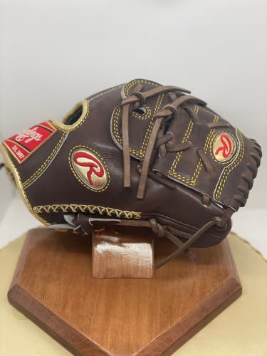 Rawlings 2-Piece Gold Glove 11.75”