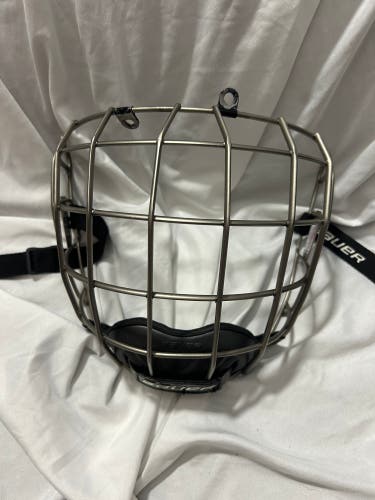 Used Small Bauer Profile II Full Cage