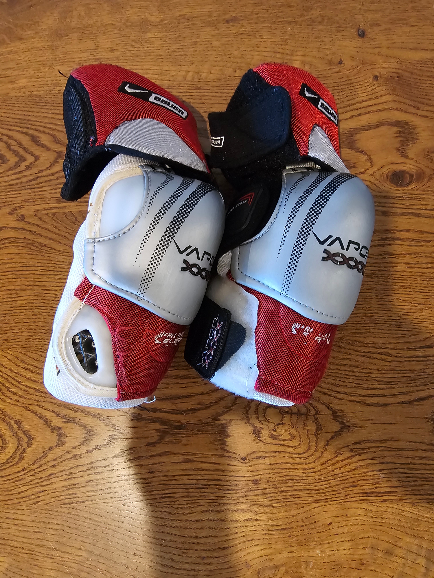 Junior Used Small Bauer Vapor X30 Elbow Pads Pro Stock