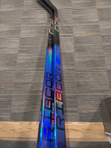 2-Pack New LH CCM Ribcor Trigger 8 Team Sticks (Extended) - 85 Flex / P90TM