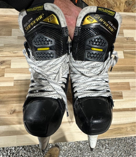 Intermediate Bauer Extra Wide Width Size 5.5 Supreme 2S Pro Hockey Skates