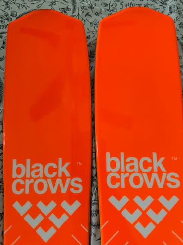 Used Unisex Black Crows 178 cm All Mountain Mirus Cor Skis Without Bindings
