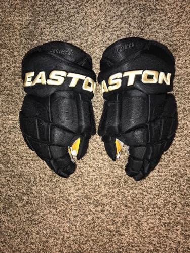 Easton Stealth Gloves 14" Pro Stock Bruins Winter Classic