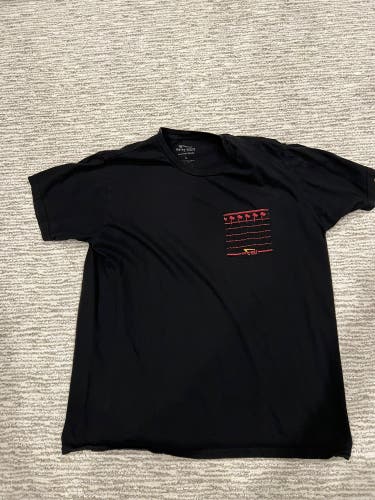 IN-N-OUT T-Shirt: Men’s Large