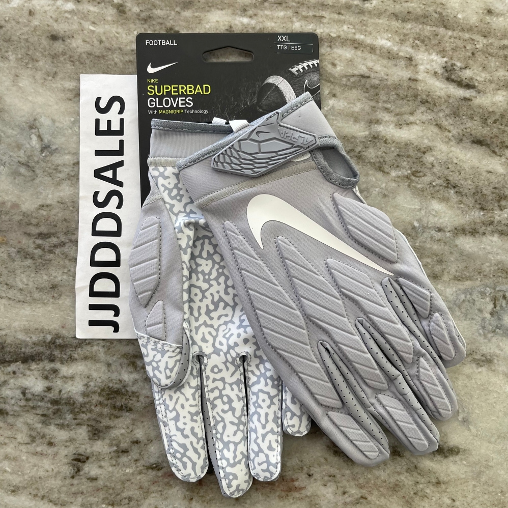 Nike Superbad 5.0 Football Gloves Wolf Grey White Magnigrip Men’s XXL NWT $70