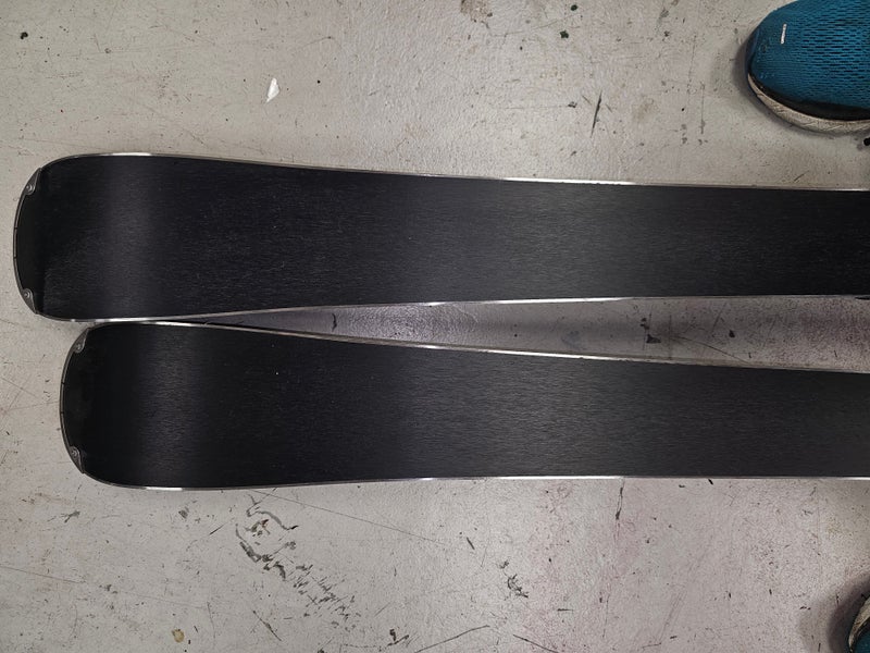 Used Women's Nordica 144 cm All Mountain Elexa Skis With Bindings