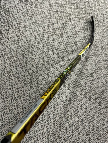CCM AS-V Pro 50 flex P29 curve right hand stick