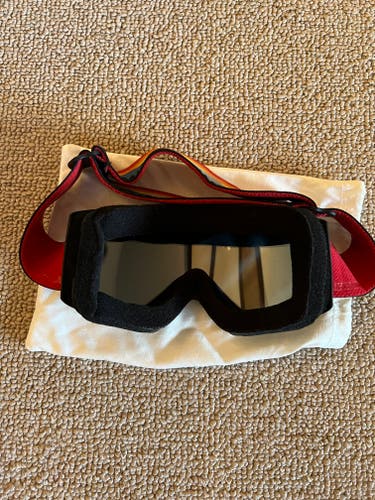 Anon Snowboard Goggles size  Medium